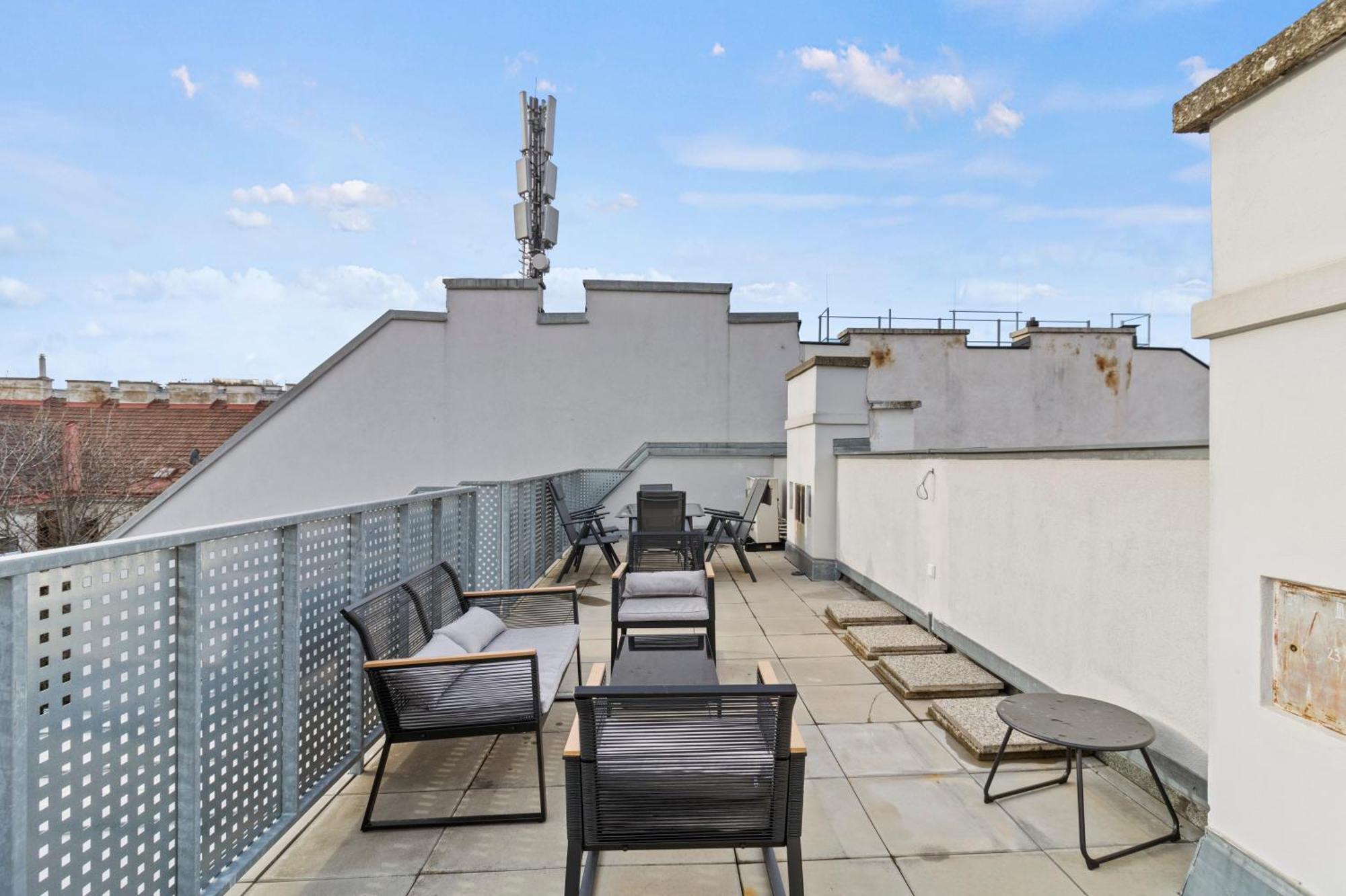 Terrace - 75 M² - Near Wiener Stadthalle Exteriér fotografie